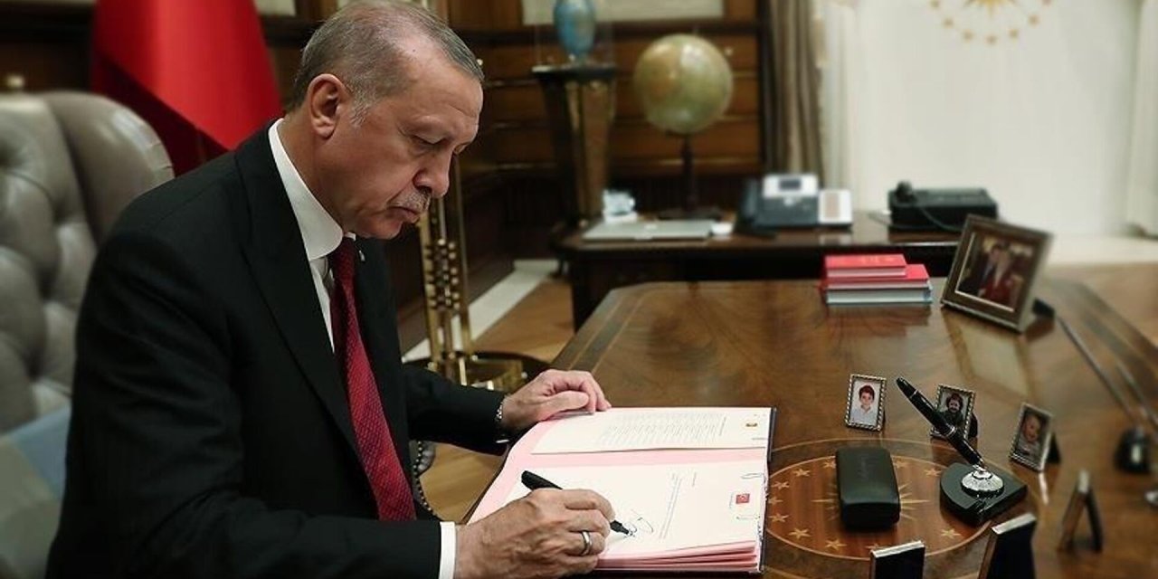 Cumhurbaşkanı Erdoğan imzalı çok sayıda görevden alma ve atama yapıldı