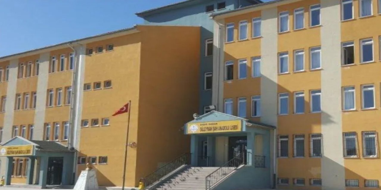 Anadolu Lisesi’nde Kız Öğrencilere Taciz İddiası