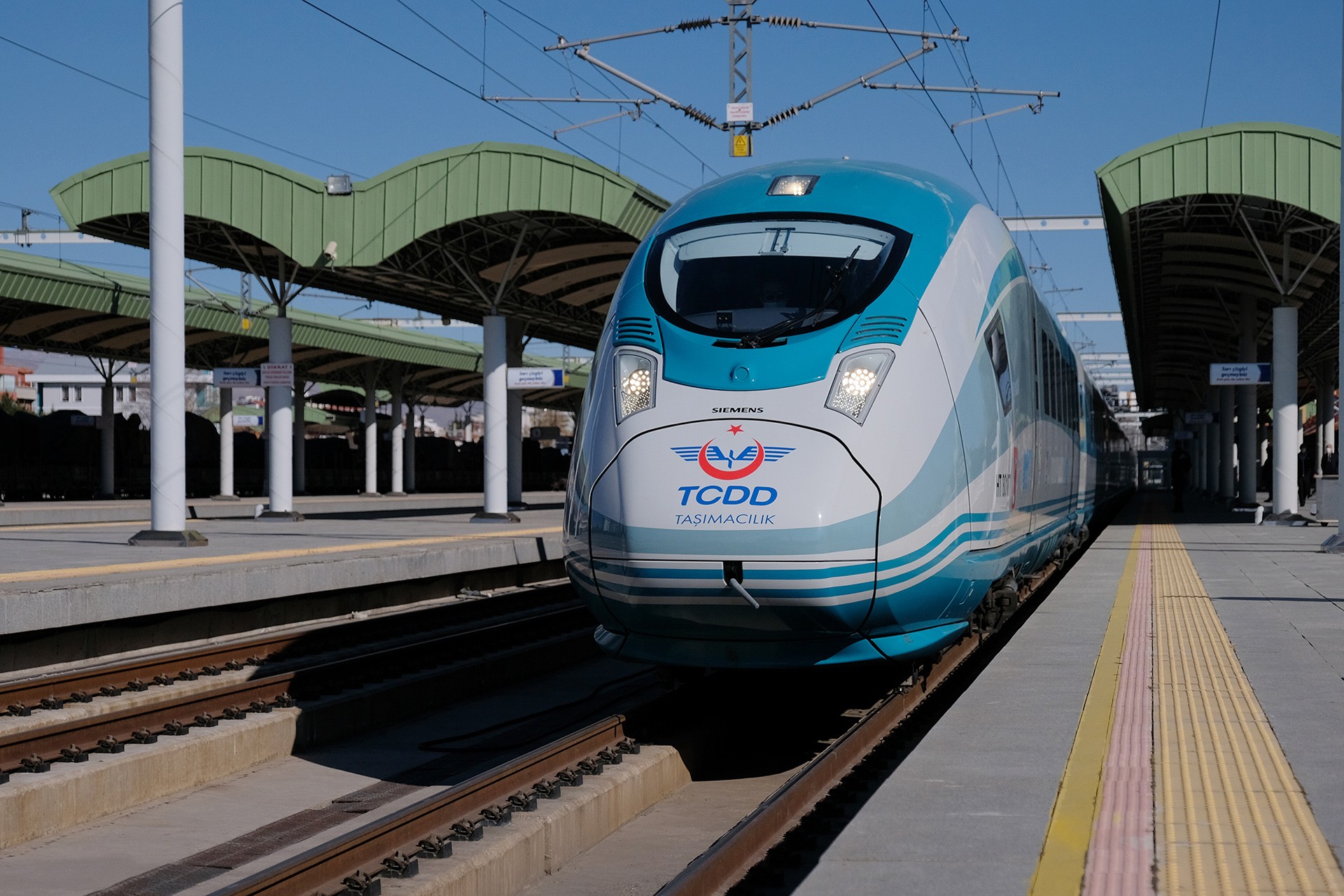 hzili-tren3.jpg